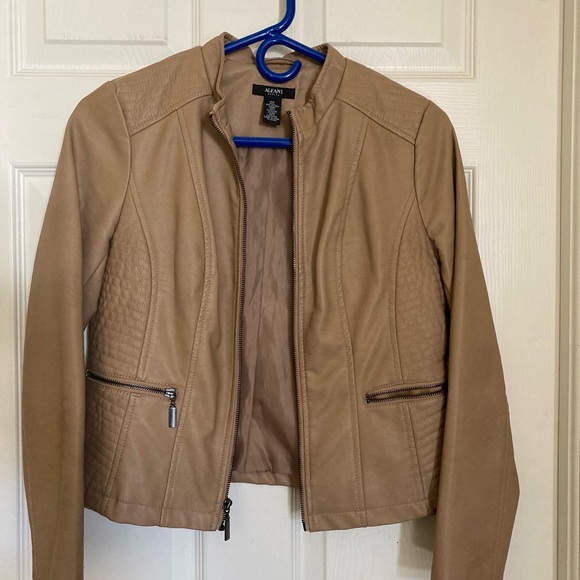 Alfani faux tan leather jacket petite petite size - Picture 1 of 2